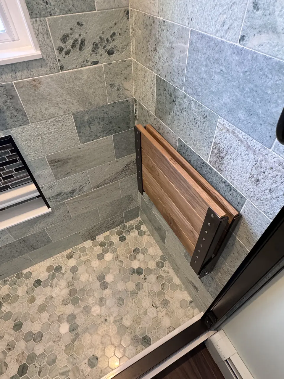 Shower seat