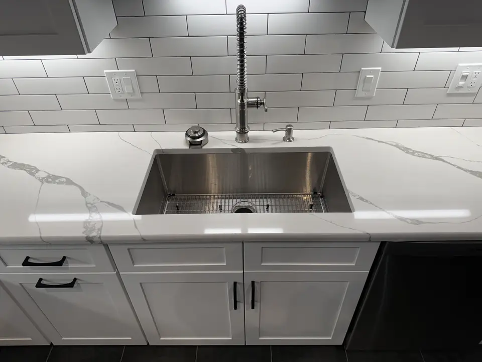 Undermount stainless sink