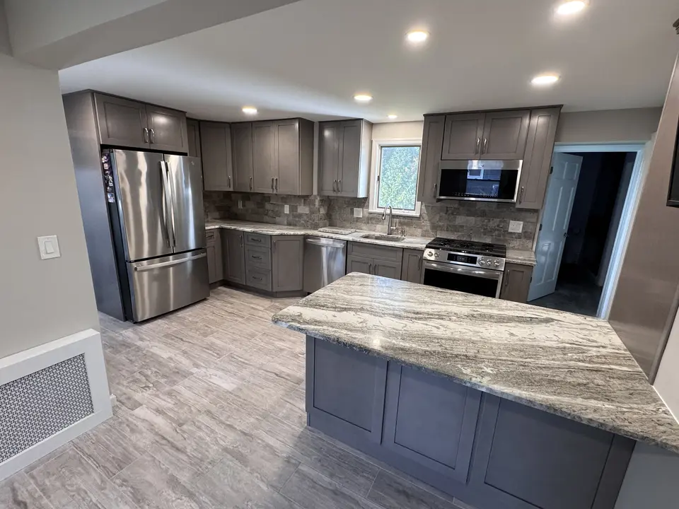 Kitchen in Bloomingdale — 
