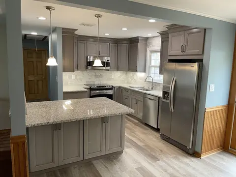 Photo 2 of 20